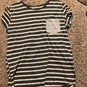 stripped tshirt